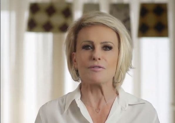 Liberada pela Globo, Ana Maria Braga surge ao lado do namorado mais novo e repercute por imagem