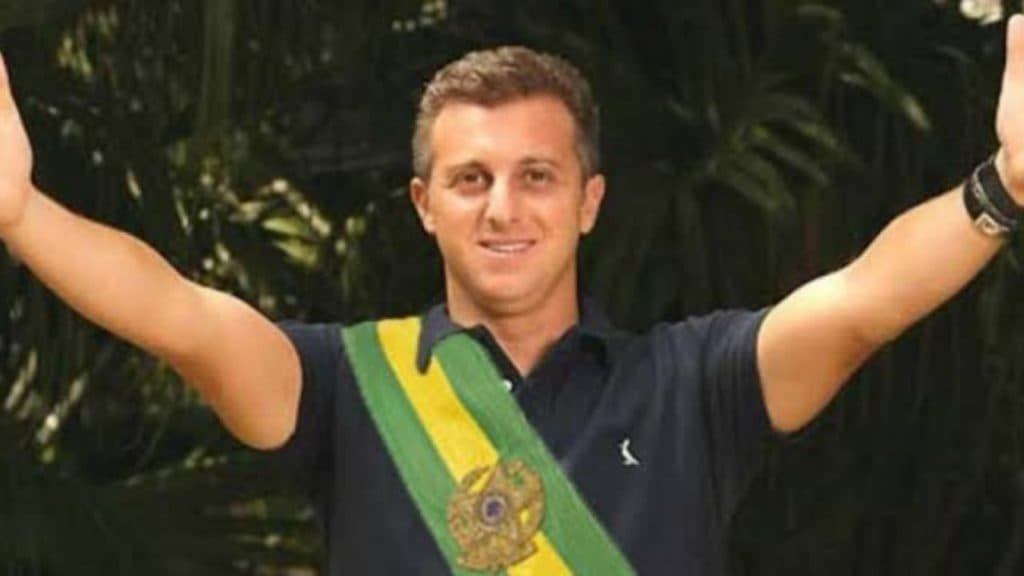 Arrebatador! Saída de Luciano Huck da Globo é anunciada e canal define dois grandes nomes para o lugar: “Discussão”