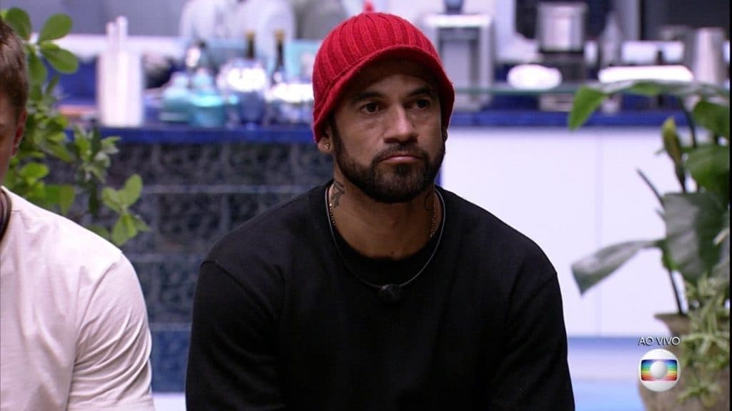 Hadson, do BBB20, traça plano para se tornar popular e é desmascarado por famosa: "Não me desce"