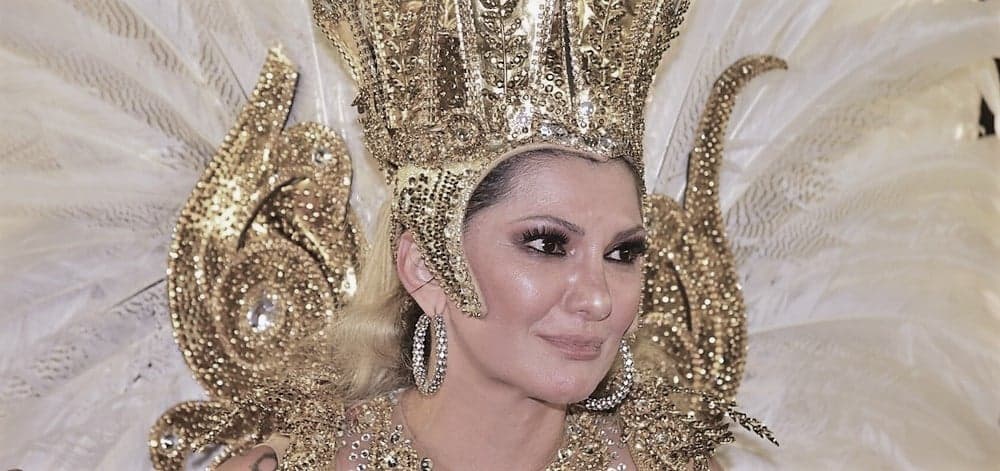 Antonia Fontenelle é flagrada aos prantos em Carnaval e tem grave problema de saúde exposto: "Vai ser o último"