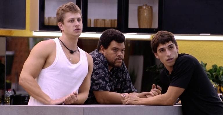 BBB20: Prior fala mais do que deveria e conta plano para destruir Pyong Lee: "Eu quero ver ele falar na frente de todo mundo''