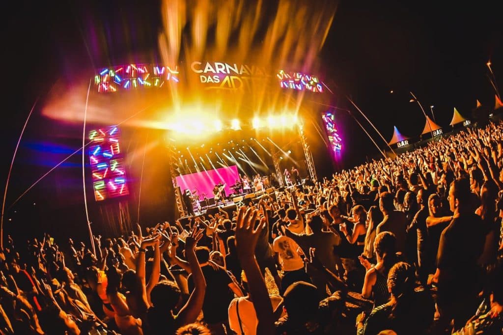 “Carnaval das Artes” encerra  as quatro noites de shows com Melim e Natiruts!