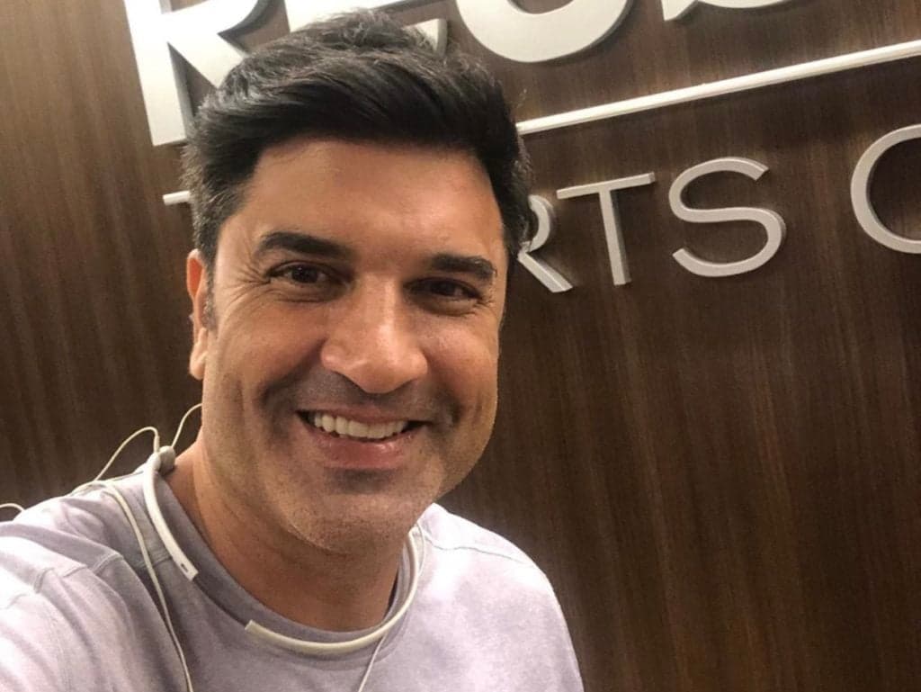 Público fica chocado com com corpão de Edu Guedes aos 45 anos: "Que homem"