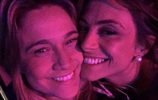 Fernanda Gentil, após casamento com uma mulher e filhos, fala do drama de se assumir para família: "Cura gay''