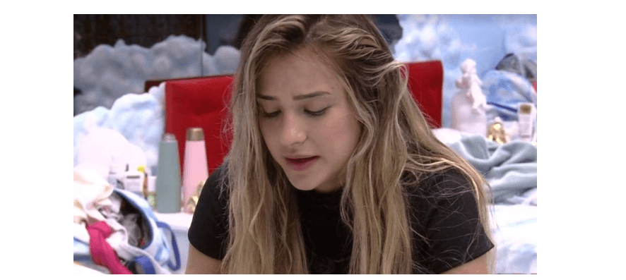 BBB20: Gabi sofre e revela que não esqueceu traição de Gui e Bianca: "Quando eu bebo eu lembro da cena"