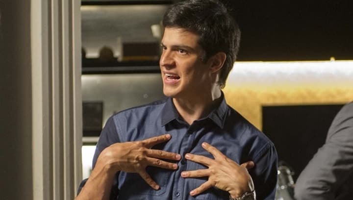 Mateus Solano faz revelação surpreendente sobre a Escolinha e conta se vai reviver Félix na Globo