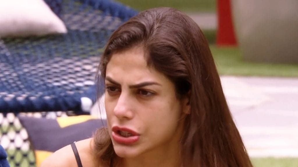 Passado de Mari Gonzalez, do BBB 20, é desenterrado e público fica perplexo: “Muito maldosa”