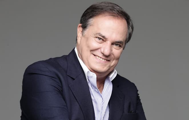 Ronnie Von, após anúncio de ida bombástica para canal, desmente e destino real dele deve ser em horário nobre