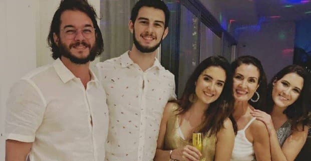 Túlio Gadêlha, Fátima Bernardes e trigêmeos