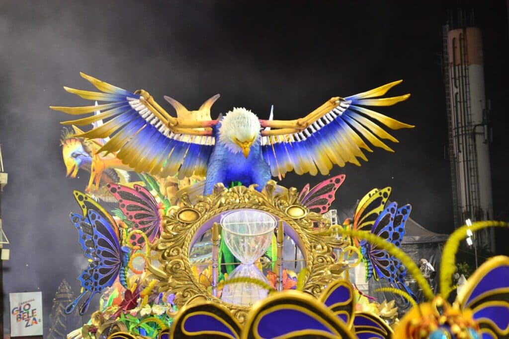 Águia de Ouro é a grande campeã do Carnaval de São Paulo