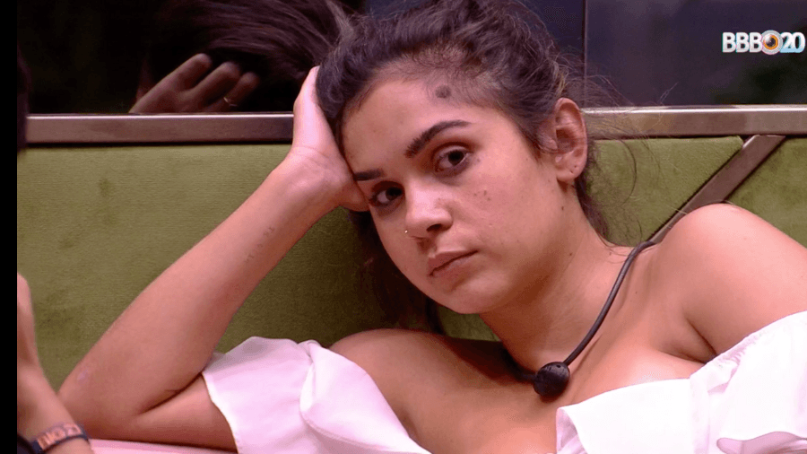 BBB 20: Gizelly se culpa por barraco com Victor Hugo e desabafa em conversa com Pyong