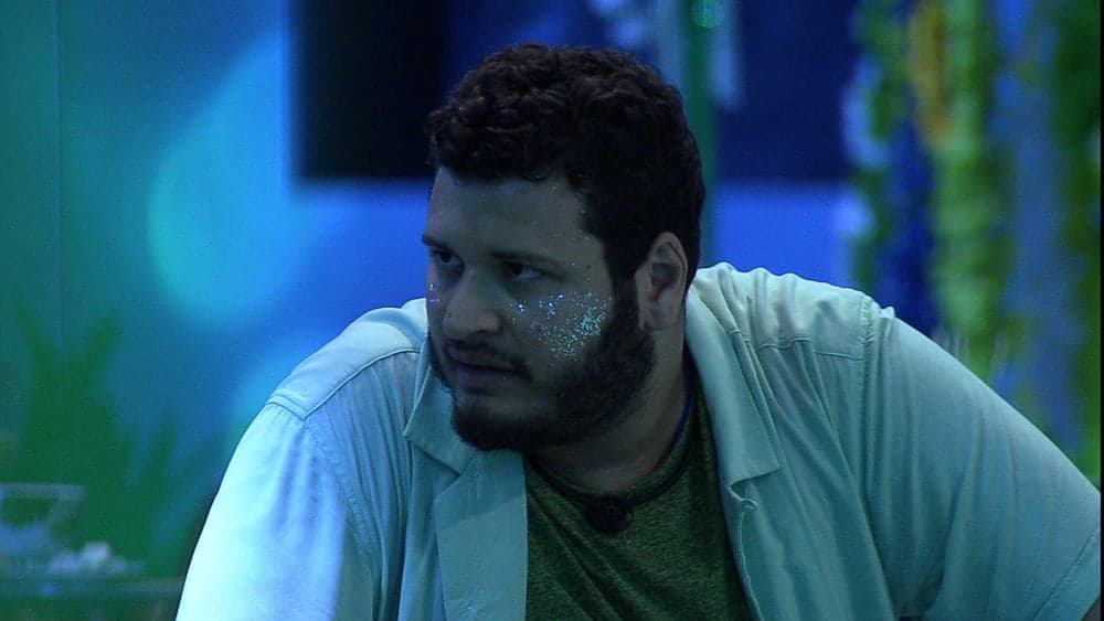 BBB20: Victor Hugo detona Guilherme após flerte e ser desprezado: "Ridículo"