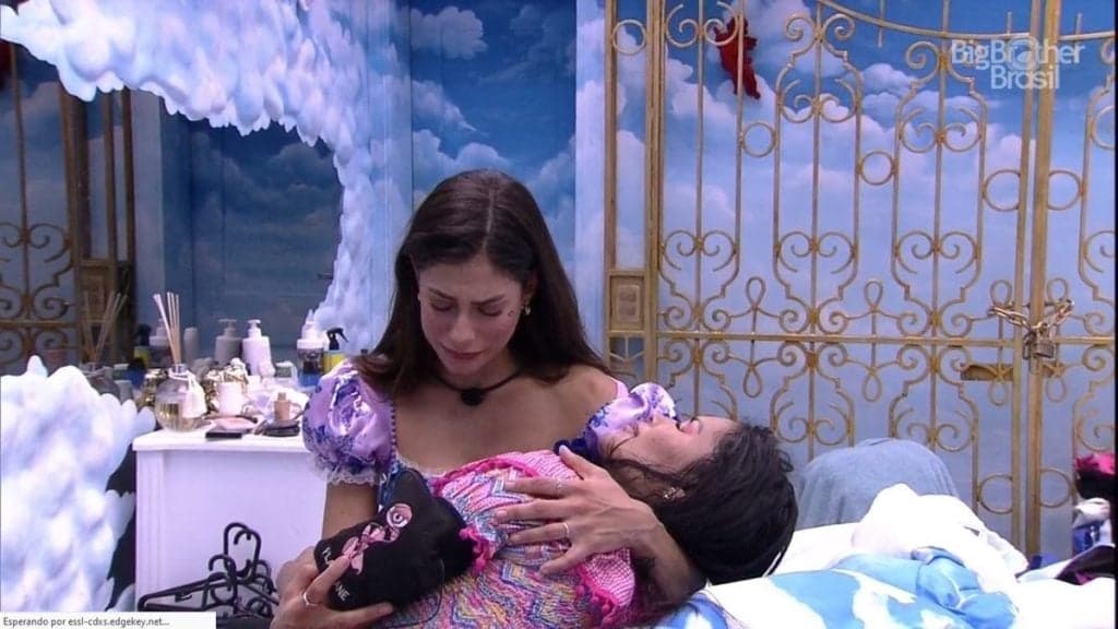 BBB20: Imprensa dá noticia da morte de Flayslane dentro do reality show após confusão e fãs não perdoam