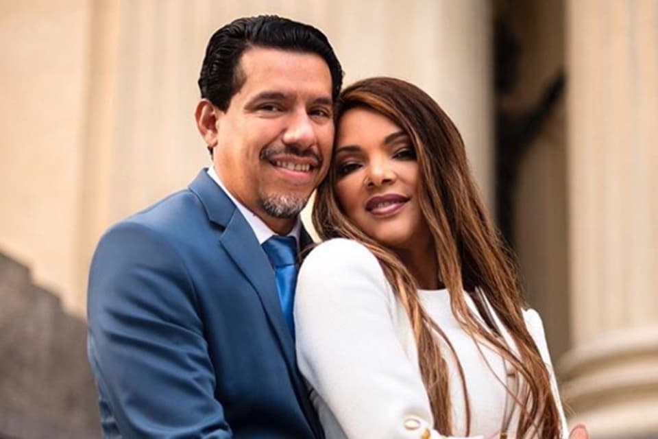 Flordelis dá novo depoimento sobre a morte do marido, o pastor Anderson do Carmo e se contradiz durante sua fala (Foto: Reprodução) Flordelis dá novo depoimento sobre a morte do marido, o pastor Anderson do Carmo e se contradiz durante sua fala (Foto: Reprodução)
