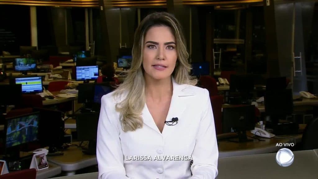 Exclusivo! Larissa Alvarenga, do Fala Brasil, pede demissão, abandona Record e assina com CNN Brasil