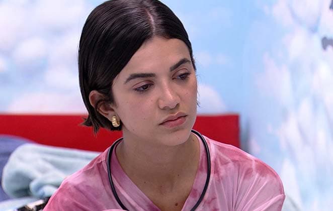 Manu Gavassi tem fala racista escancarada no BBB e é detonada nas redes sociais