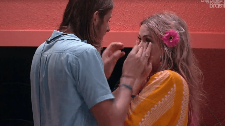 BBB20: Marcela vai aos prantos, lembra do ex-namorado e demonstra arrependimento por ter ficado com Daniel