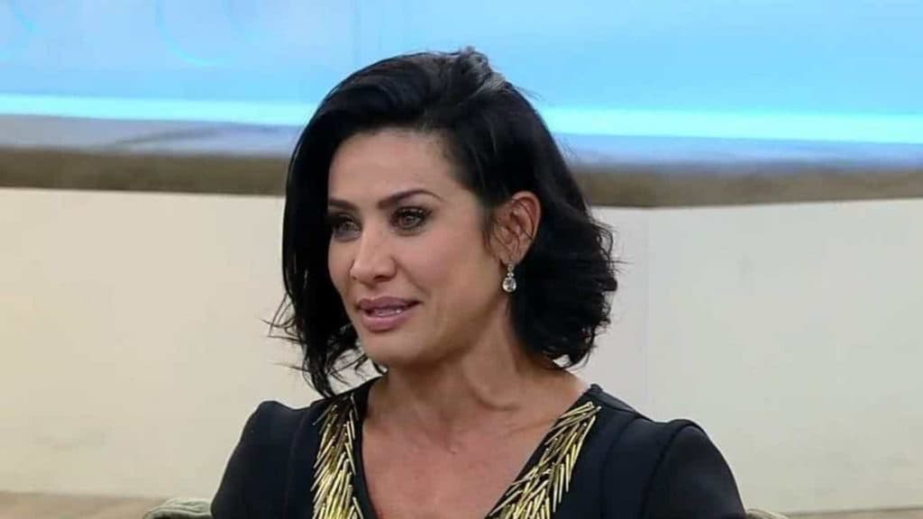 Comovente! Scheila Carvalho se despede do irmão após morte trágica e presta última homenagem