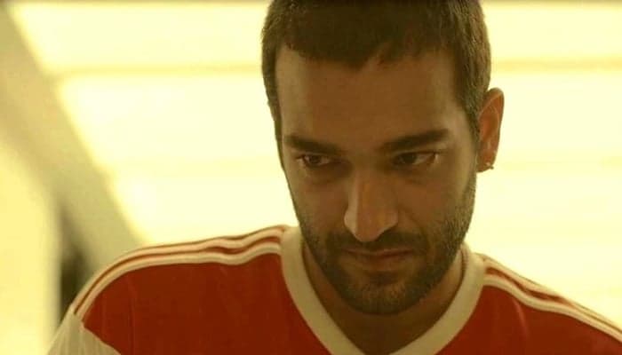 Amor de Mãe: Sandro revela segredo, Raul fica chocado e toma decisão
