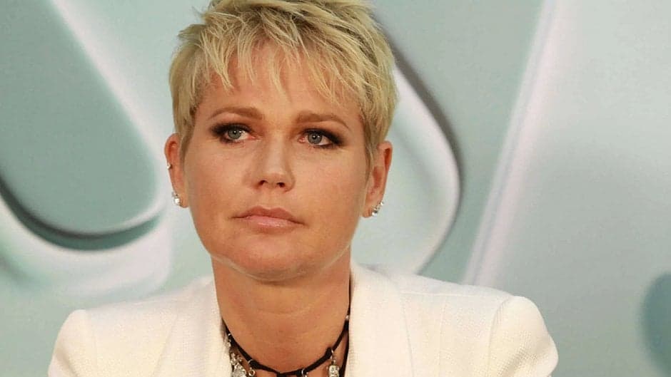 Xuxa abre o jogo e emociona ao falar sobre morte de sua mãe: “Sei que muita gente não vai entender”
