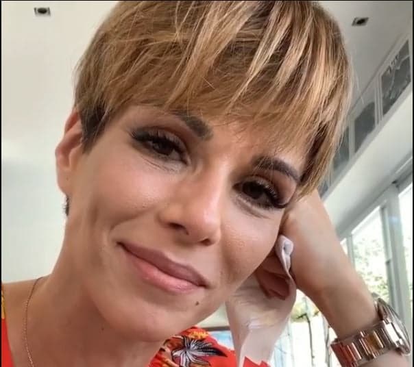 Esposa do Boninho, Ana Furtado revela que já foi traída: “Amor em primeiro lugar”