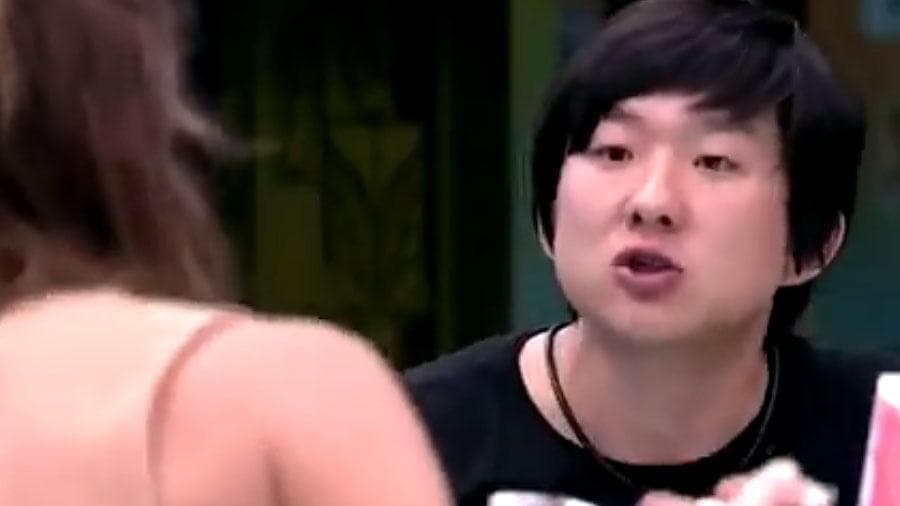 BBB20: Pyong perde a cabeça com Daniel e anuncia guerra: "Quero que se f***"
