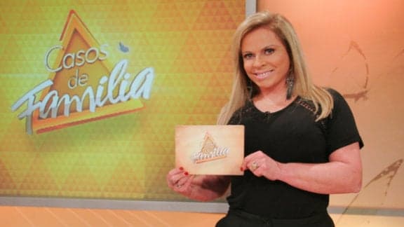 É armado? Christina Rocha, cansada de tudo, resolve expor toda a verdade por trás do Casos de Família