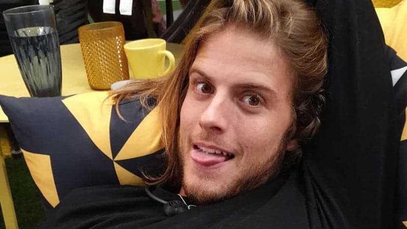 Após brochada no BBB20, internautas desmascaram Daniel e resgatam post onde ele diz ser gay