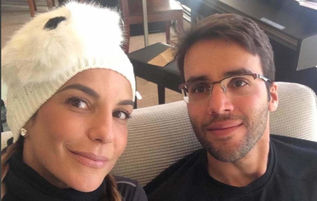 Marido de Ivete Sangalo expõe momento íntimo e diz fazer 'campeonato de pum' com a cantora