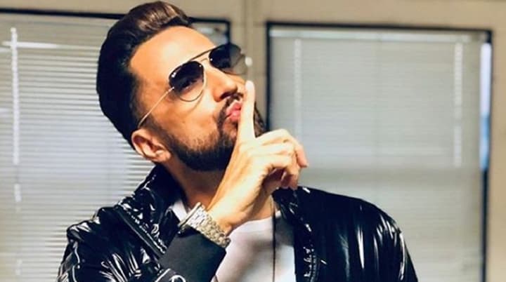 Latino luta para quitar dívida com condomínio, valor é exposto e assusta