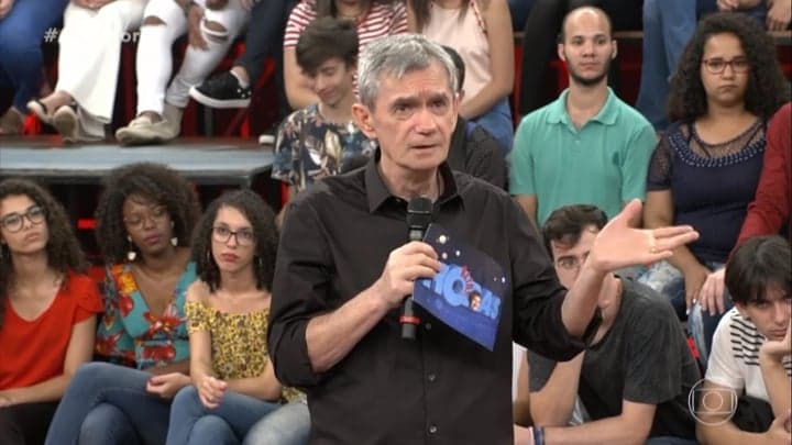 Serginho Groisman solta o verbo no Altas Horas e dispara sobre suposto vídeo em comício