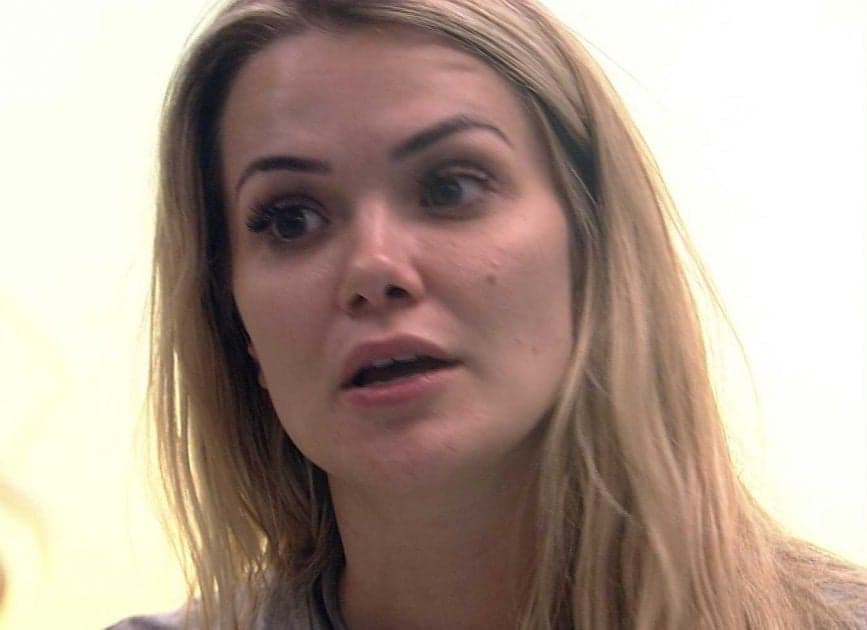 Marcela, após vexame no BBB20 com Daniel, se envolve em escândalo e rasga o verbo: "Não concordo"