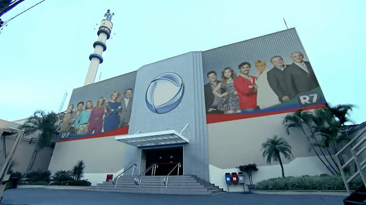Exclusivo! Record está desenvolvendo programa que dará prêmios aos telespectadores