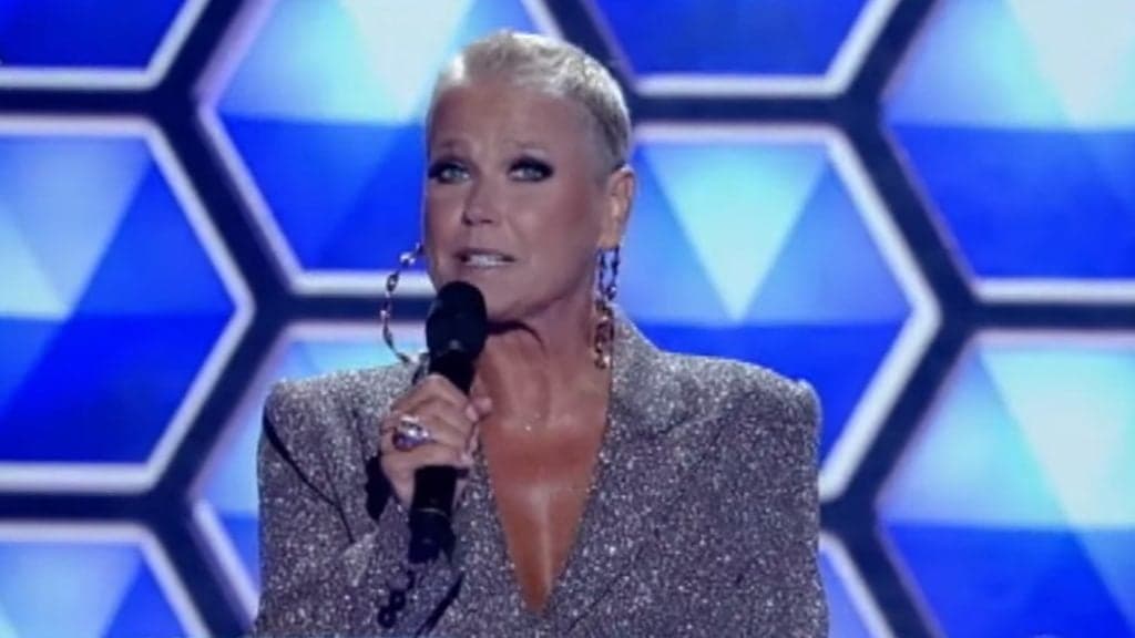 Xuxa Meneghel é colocada contra a parede e é forçada a fazer live: "Faça agora''