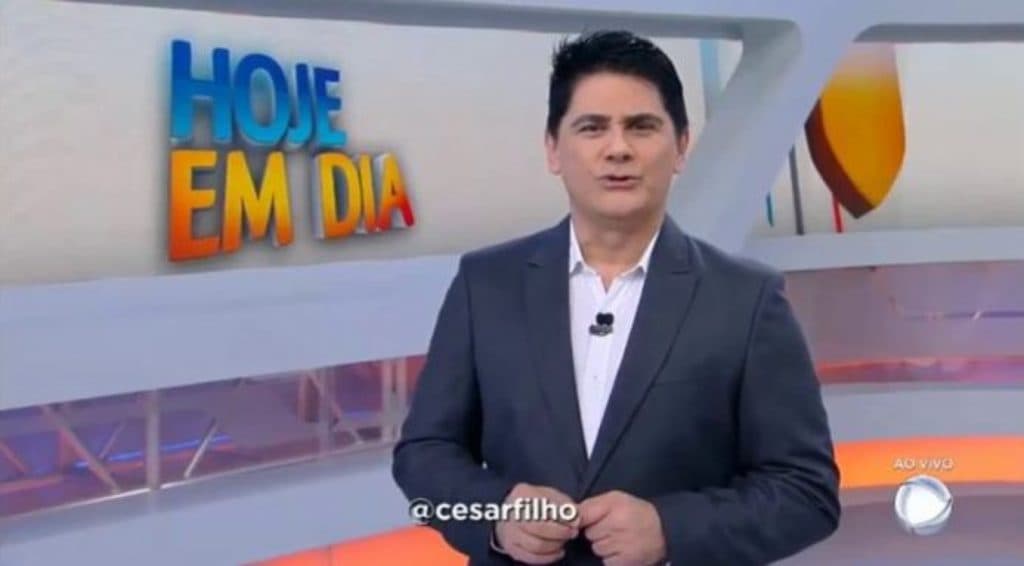 Hoje em Dia fracassa novamente aos domingos e TV Aparecida fica na cola