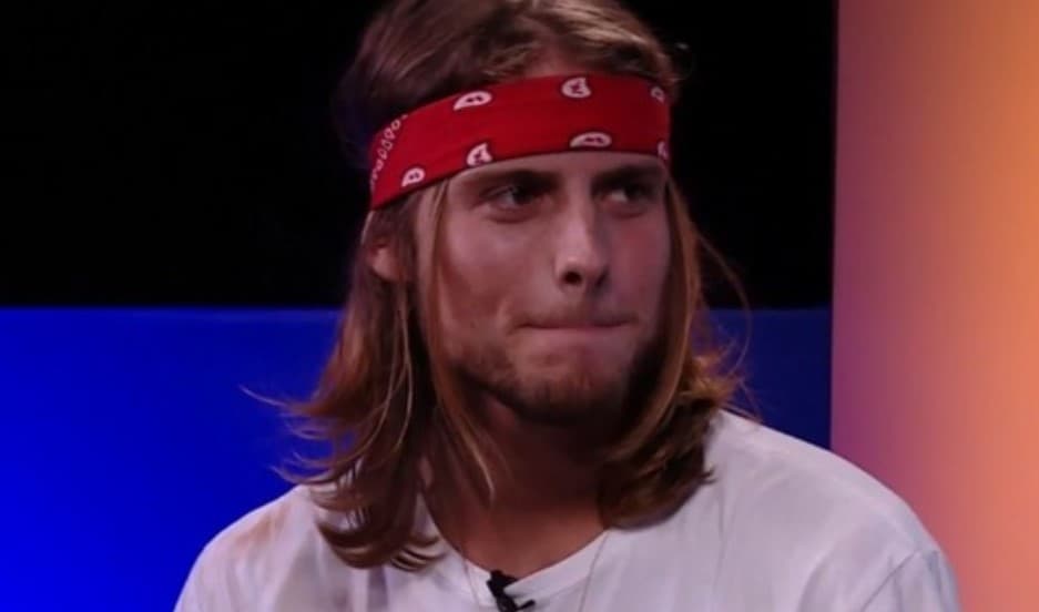 Daniel descobre que atrapalhou Marcela no BBB e cai no choro durante entrevista