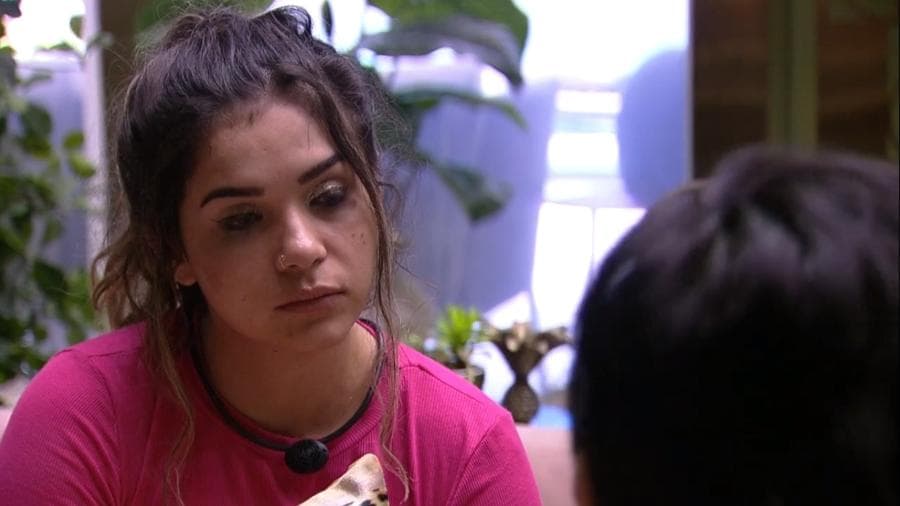Gizelly, após bater de frente com Pyong, diz ao hipnólogo como se sentiu após confusão: "Ofendida"