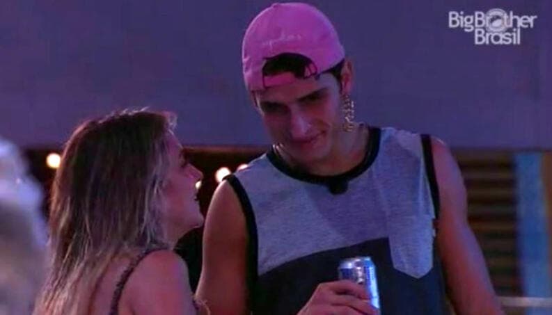Mãe de Gizelly se pronuncia sobre romance com Prior e dispara: "Pai dos meus netos"