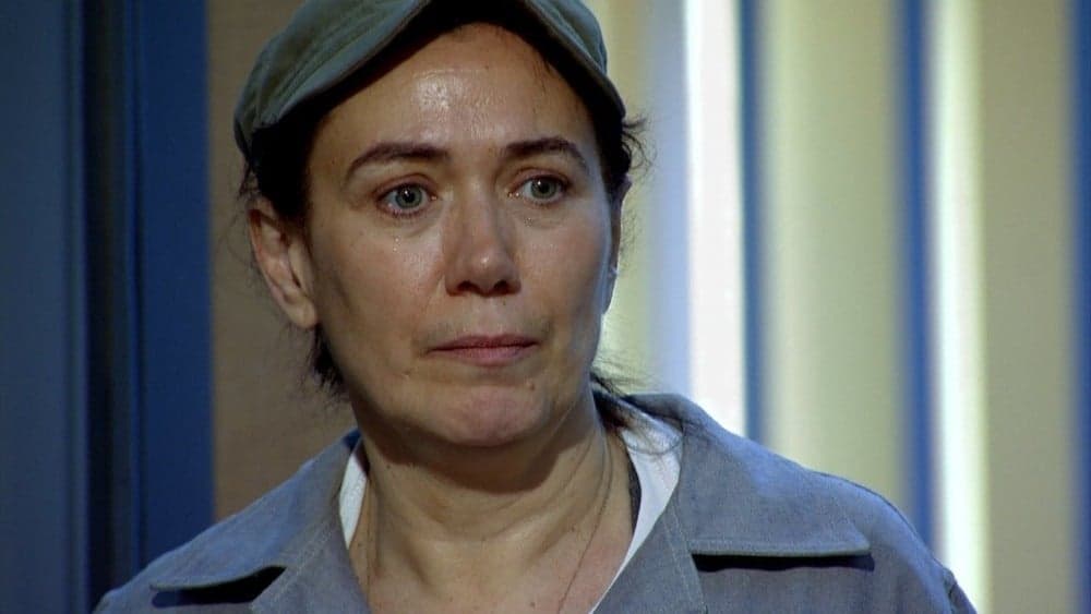 Fina Estampa: Griselda vai ao fundo do poço ao desmascarar o próprio filho