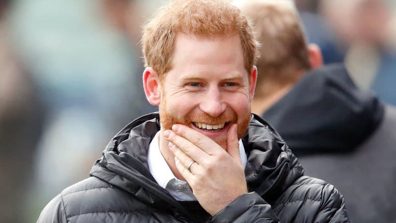 Príncipe Harry, após saída da realeza, tem passado escancarado e luta contra vício é exposta: "maconha"