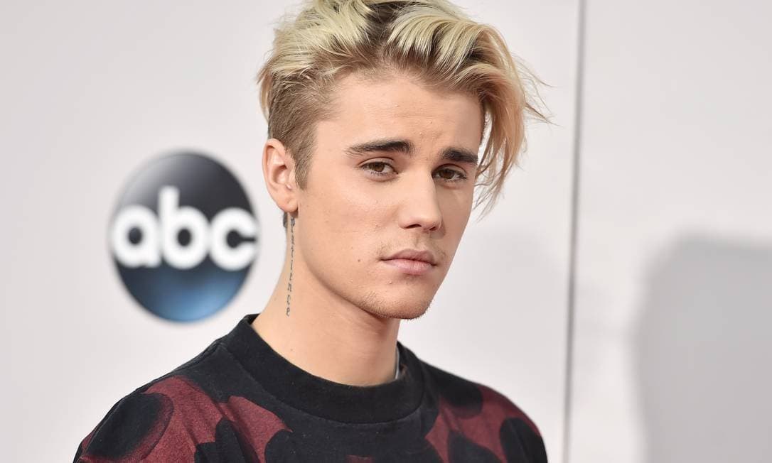 Justin Bieber escorraça seguidora após ela defender Donald Trump (Foto: Reprodução) Justin Bieber escorraça seguidora após ela defender Donald Trump (Foto: Reprodução)
