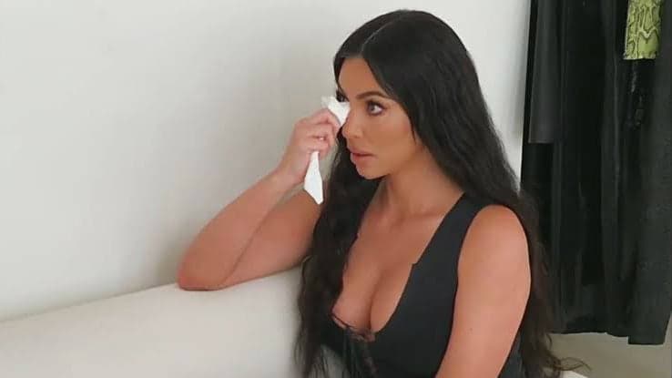 Triste! Kim Kardashian lamenta execução de prisioneiro inocente: "Morreu sem ser culpado"