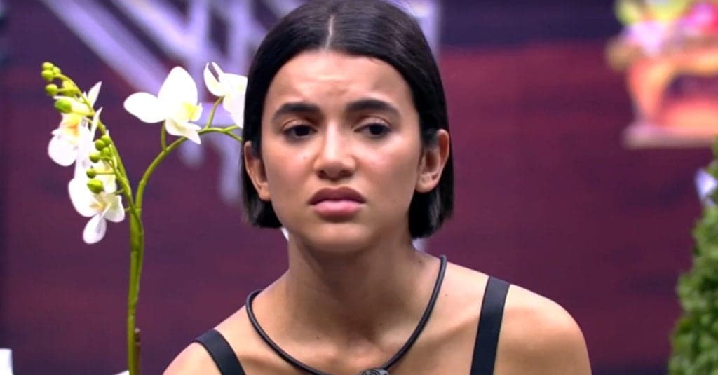 Manu lamenta desempenho em provas: "A única coisa que ganhei foi o quarto branco, é o pesadelo de quem entra aqui"