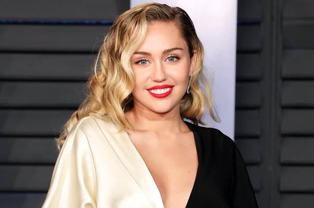 Miley Cyrus usa Hannah Montana para fazer alerta sobre o coronavírus: "Seja humano"