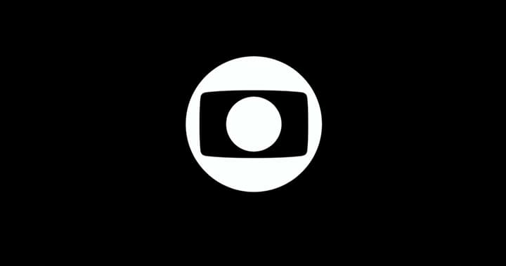 Ator da Globo termina namoro com filha de Glória Pires e pede “nudes” nas redes sociais