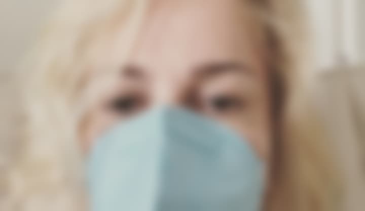 Apresentadora é diagnosticada com coronavírus e faz desabafo nas redes sociais