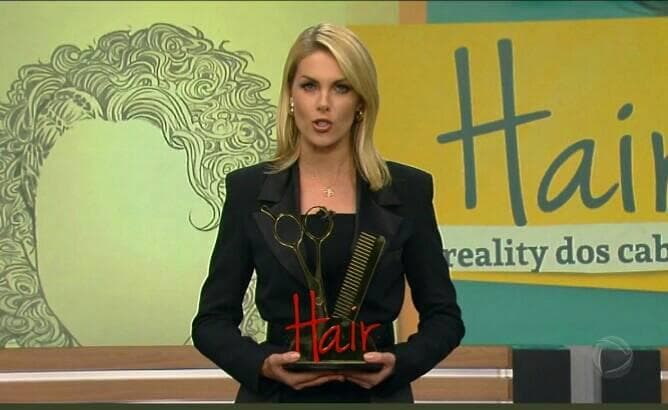 Ana Hickmann pede desculpa após anunciar vencedor errado em final de reality: "Errar é humano"
