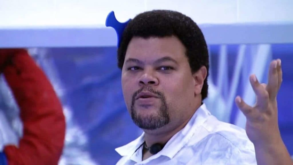 BBB20: Babu é acusado de vitimismo em vídeo com contradições; Prior já havia detonado o ator