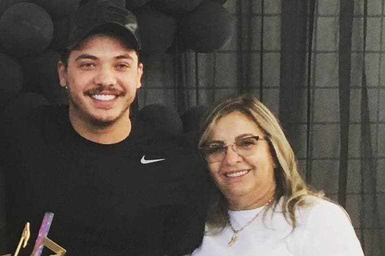 Após ter falência anunciada, mãe de Wesley Safadão toma decisão em relação a dívida com os seus funcionários
