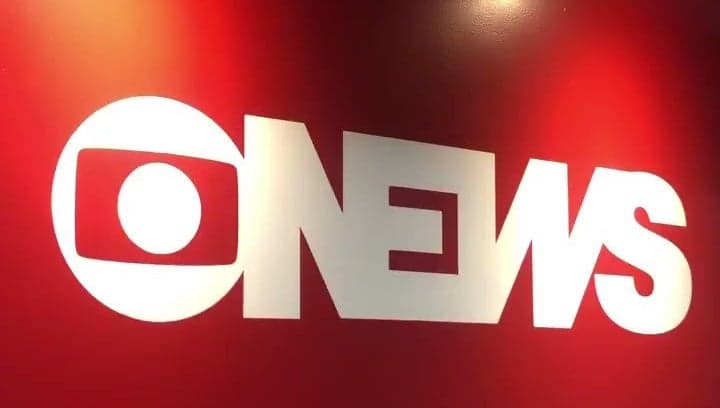 Famoso jornalista da Globo parte pro ataque e rebate internauta engraçadinho